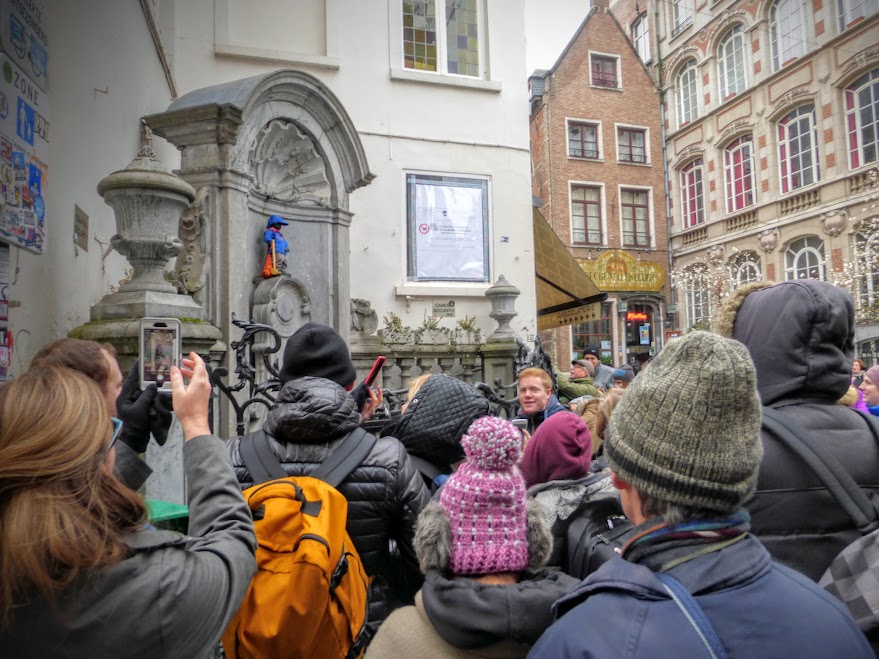 Manneken Pis - sikający chłopiec