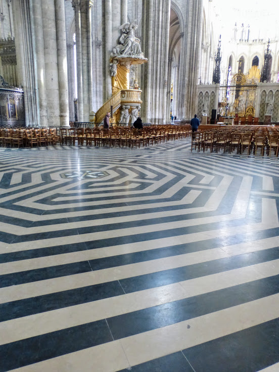katedra-notre-dame-labirynt