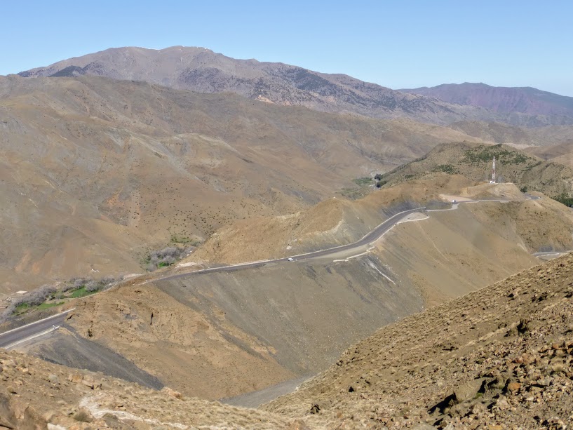 droga-przez-gory-atlas