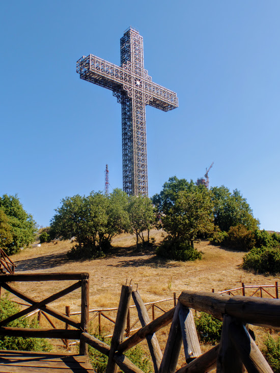 19. Krzyż Millenijny