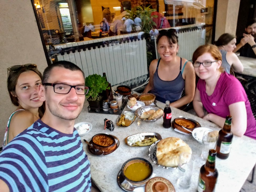 7. Wspólne jedzenie